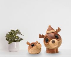 FableWood Rensdyret Rolf med nissehue