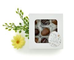 Æske med 9 stk. marcipanæg